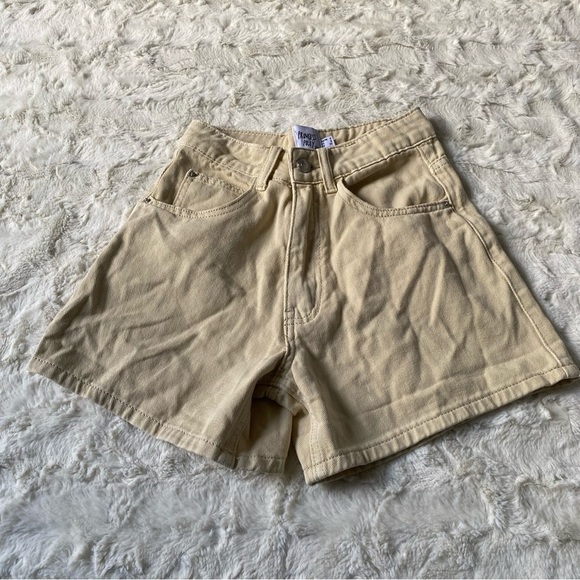 Princess Polly Pants - Princess Polly Women's Beige Denim High Rise Shorts Size 0